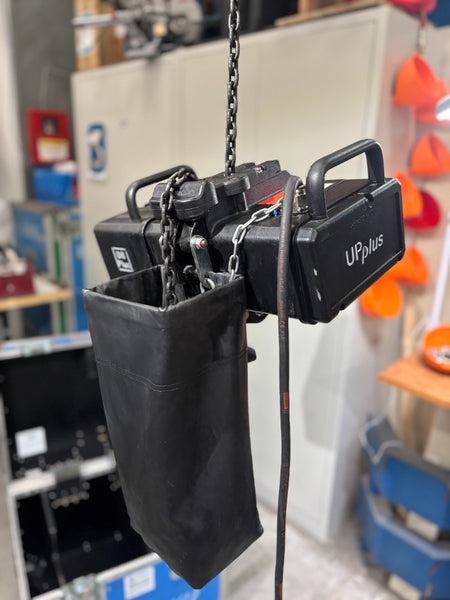 Movecat UPplus 320/4 D8+ Hoist 320 kg, 18 m | Stage Experts