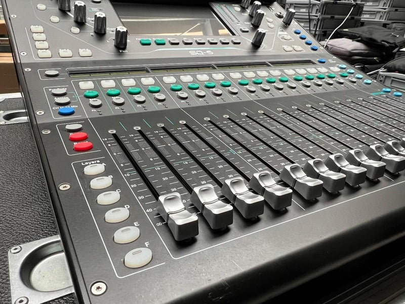Allen & Heath SQ-5 Digital Mixing Console – 96kHz FPGA