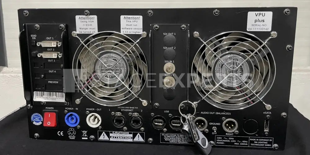 MA Lighting VPU plus media server - 2x SDI, DVI outputs