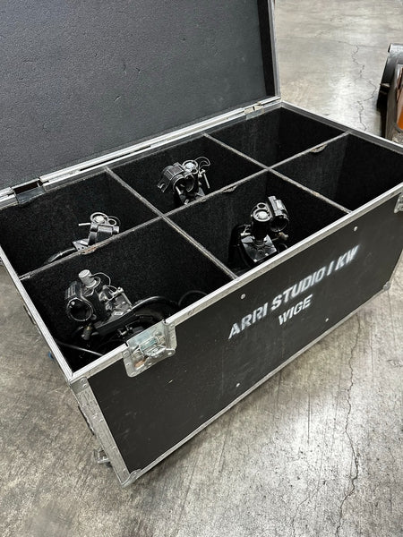 ARRI Studio 1000 Fresnel Light with Barn Doors & Case