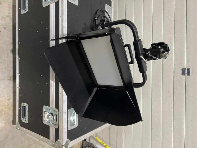 Elation KL Panel RGBWLC Set of 4 with Case & Clamps