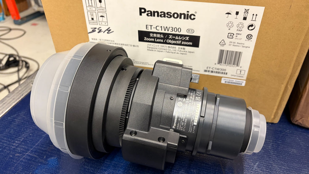 Panasonic ET-C1T700 Medium Telephoto Lens 2.07–3.38:1