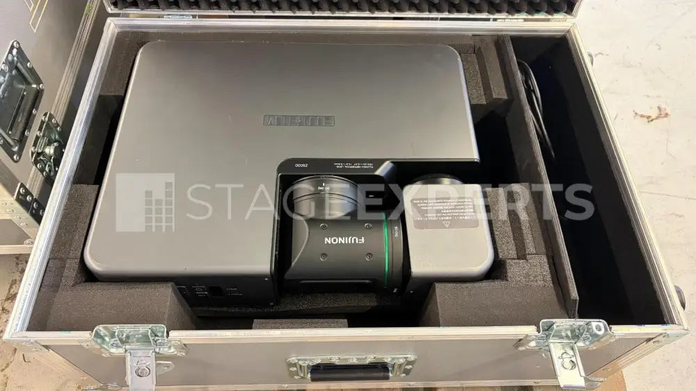 Fujifilm FP-Z5000 UST Laser Projector 5,000 lumens