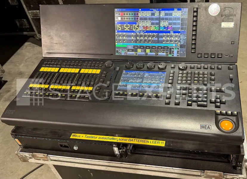MA Lighting grandMA2 ultra-light console + Amptown case