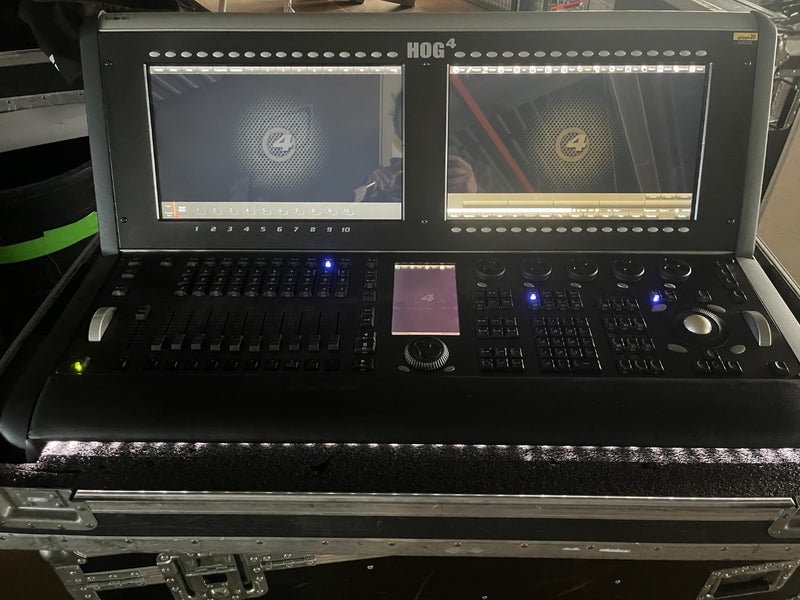 High End Systems Hog 4 Lighting Console with Flight Case