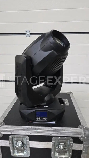 JB‑Lighting P7 LED Moving Head Wash – Professional Fixture