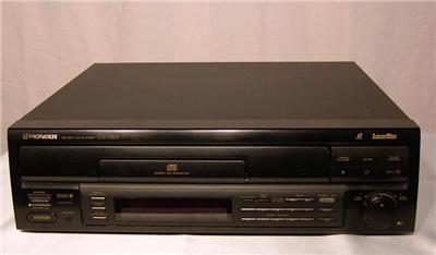 Pioneer Karaoke Player – Rare Collectable with 21 Records
