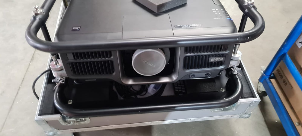 Epson EB-L1505UH Projector with Frame, Case & Telezoom