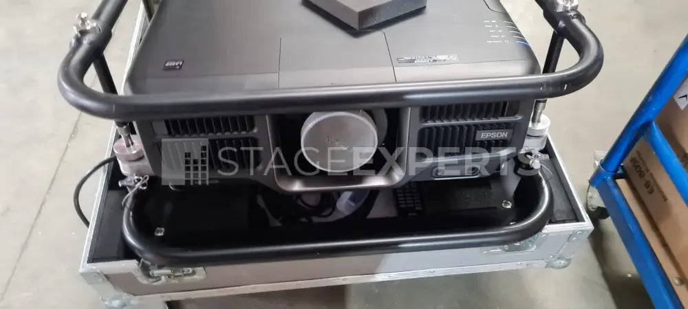 Epson EB-L1505UH Projector with Frame, Case & Telezoom