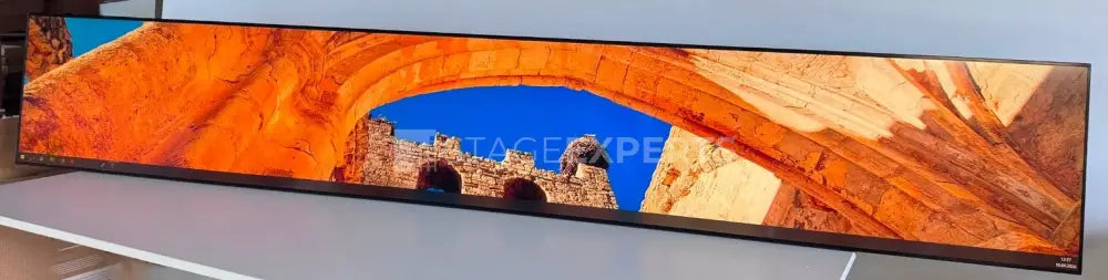 LG 86BH5C-B Ultra Stretch 86in Display | 58:9, 3840x600
