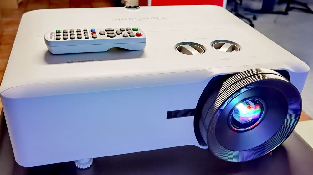 ViewSonic LS921WU Laser Short-Throw Projector 6000 Lumens