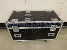 Load image into Gallery viewer, 3X ARRI SKYPANEL S60C LE2 - COLOR + CASE
