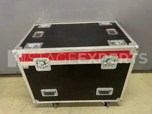 Load image into Gallery viewer, LED MOVING HEAD CLAY PAKY HY B-EYE K25 - Used

