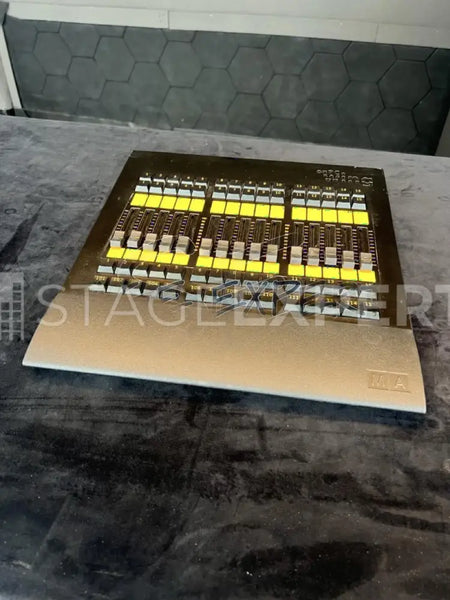 GrandMA2 OnPc Command Wing + Fader Wing - Used