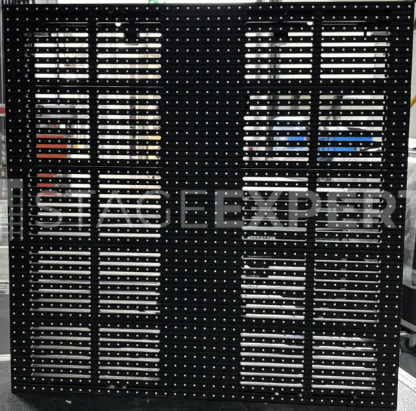 INFiLED M16 Outdoor LED System, 235 m², 16 mm Pitch