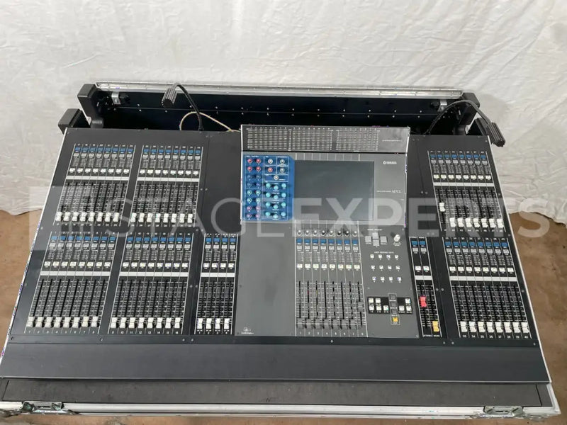 Yamaha M7CL-48 Digital Console with Dante & Flightcase