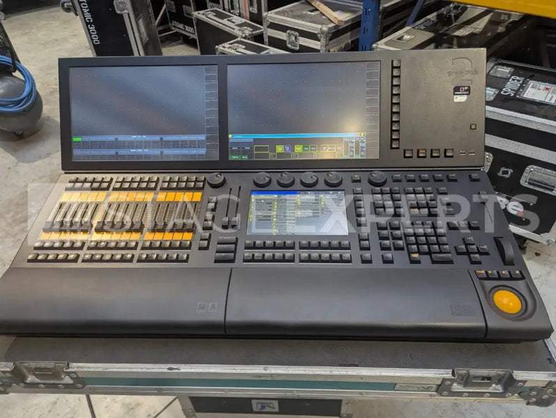 MA Lighting grandMA2 Light Console with Amptown Flightcase