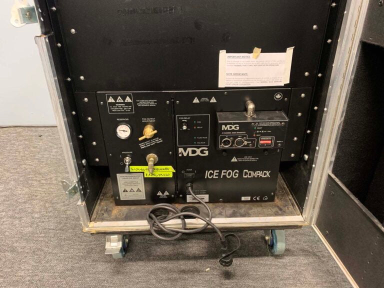 MDG ICE FOG Compact Low-Fog Generator with Case & Hoses