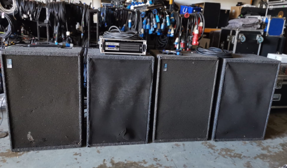 4 x Meyer Sound 650 passive subs