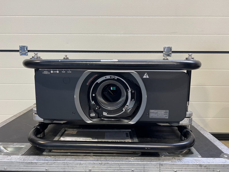 Panasonic PT-DZ13K Projector in Case – 12,000 lm WUXGA