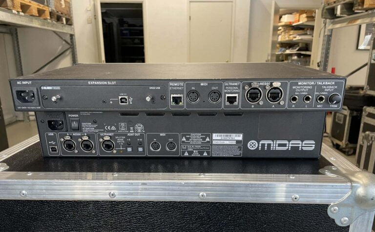 Midas M32C + DN16 Digital Mixer & Stagebox | Rackmount Kit