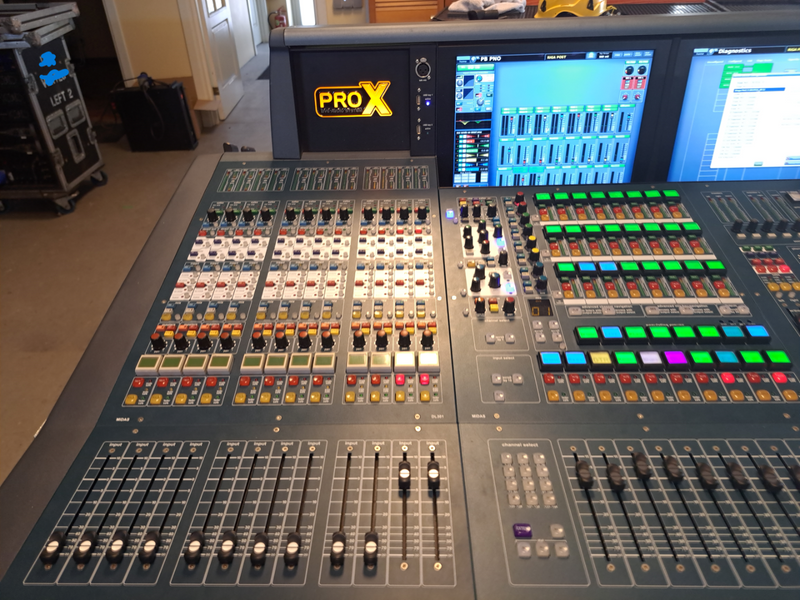 Midas ProX Digital Mixing Set with Neutron & DL351 Rack