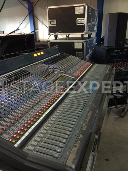 Midas XL200 Analogue Mixing Console – Pro Live Mixer