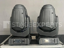 Load image into Gallery viewer, Robe Pointe - Used
