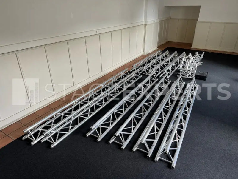 Naxpro-Truss FD33 3-Point Truss System, 7.5 x 4 x 3 m Package