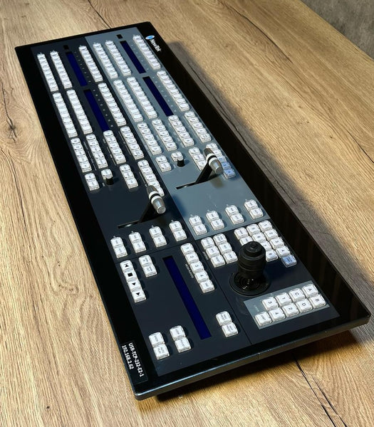 NewTek TriCaster TC2 Elite – Broadcast Production Switcher