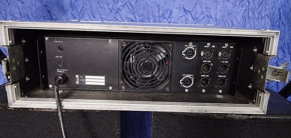 d&b audiotechnik P1200L amp with 902 system, in case