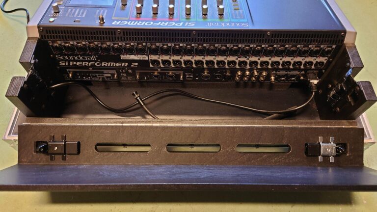 Soundcraft Si Performer 2 Mixer Bundle | Stagebox & Card