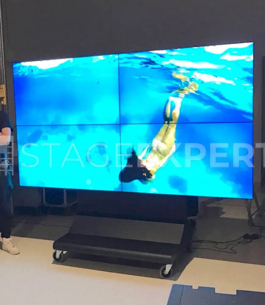 Panasonic TH-55LFV9W video wall bundle with Peerless-AV stand