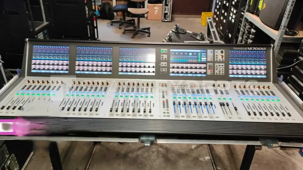 Soundcraft Vi7000 Set: Console with Local & Stage Racks (Optical)