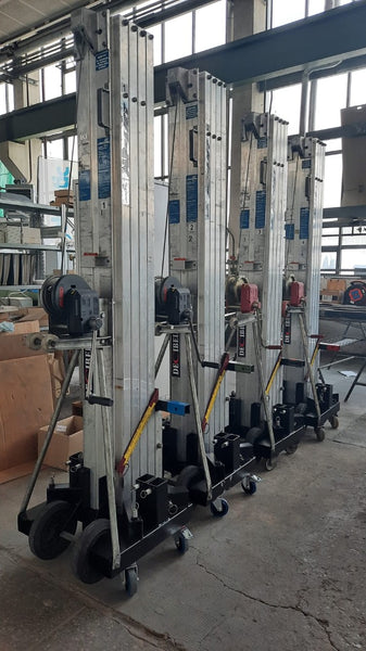 Böcker AlpLift LT-750 Material Lift – 7.5 m Reach