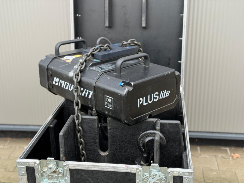 Movecat 1000 kg D8+ PLUSlite Chain Hoist with Case - Used