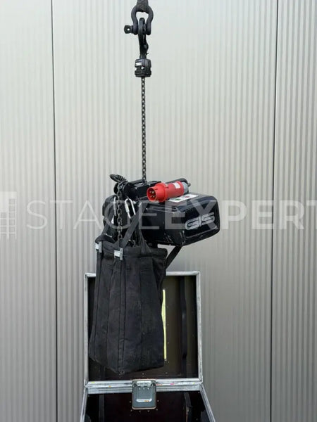 GIS D8+ 500kg Electric Hoist, 24m Chain – Used with Case