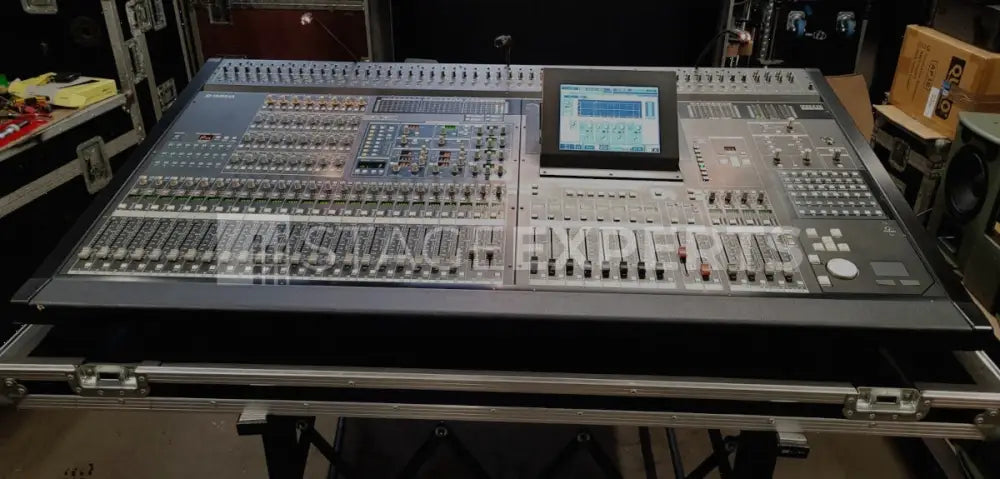 Yamaha PM5D Digital Mixing Console – Touring‑Grade Live Desk
