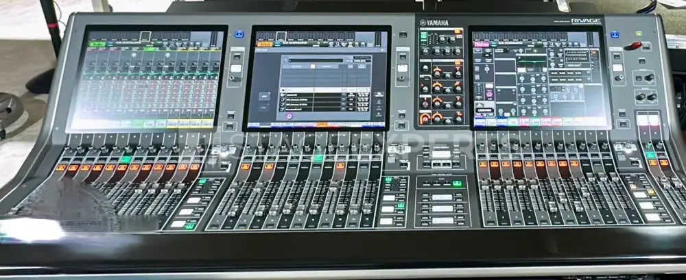 Yamaha RIVAGE PM5 Digital Mixing Console | Live Sound Console