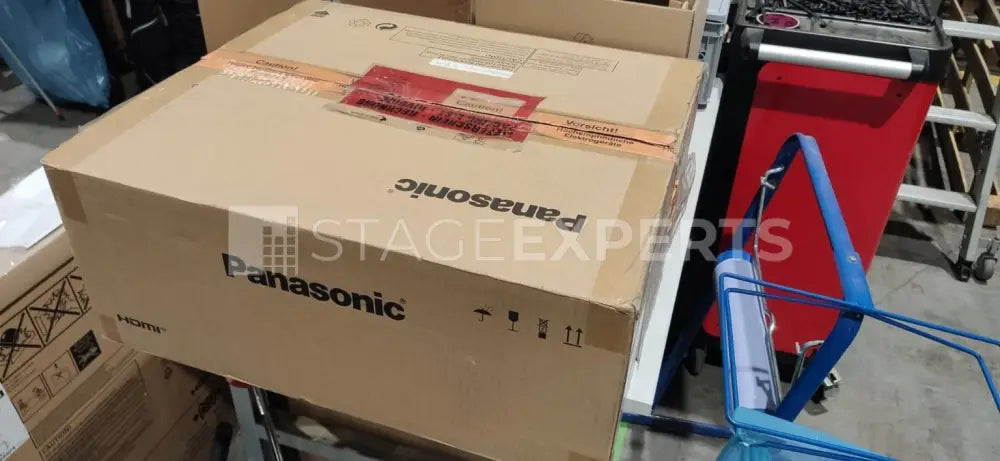 Panasonic PT-EX620E Projector with Lens – 6,200 lm XGA