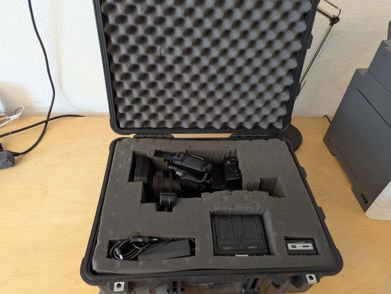 Panasonic AG-CX350 Camcorder Kit with Tripod, Remote & Case