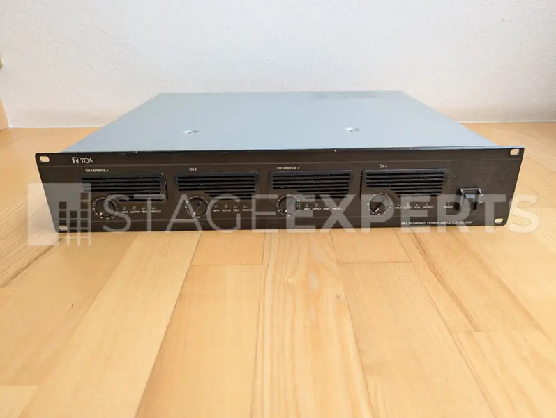 TOA DA-550F 4-Channel Power Amplifier, 4x550W @ 4Ω