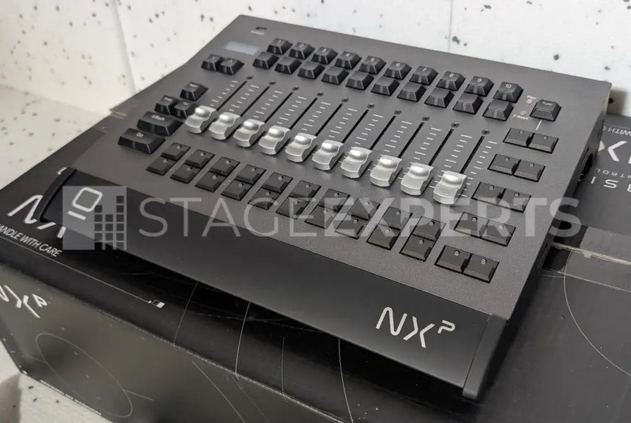 Obsidian NXP Faderwing for ONYX – 4 DMX/RDM, Motorised Faders