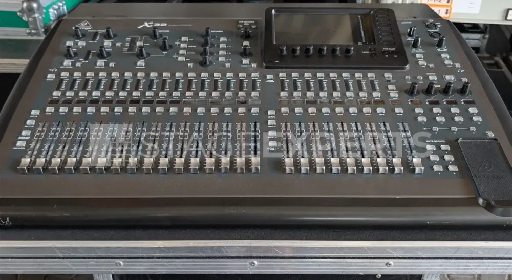 Behringer X32 Digital Mixing Console with Flight Case