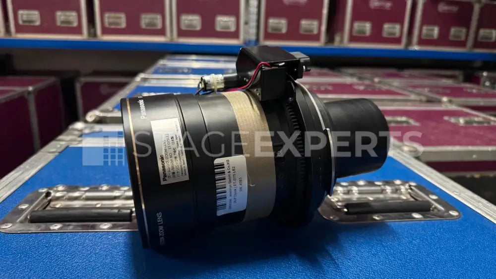 Panasonic ET-D75LE2 Projector Lens | 1.8–2.8:1 Zoom