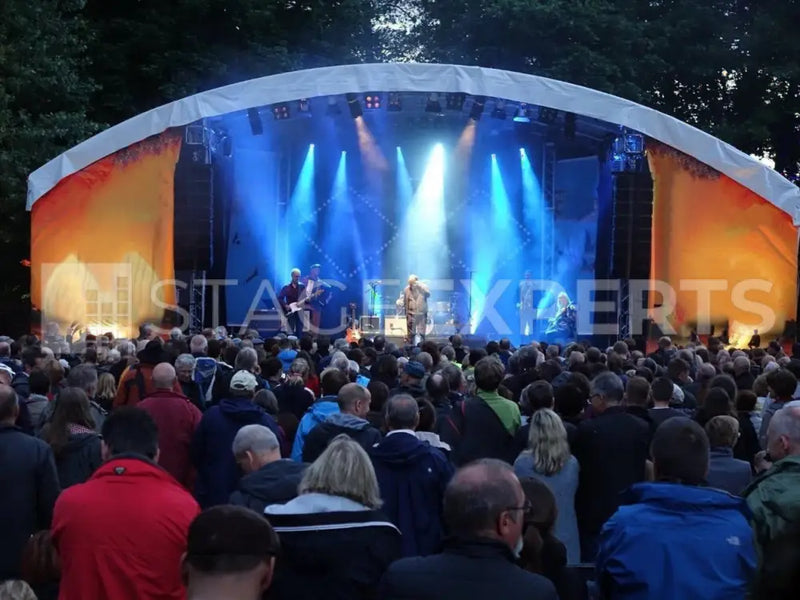 Müller Round Arch Truss Stage 8x6x5m + 3x6m Wings