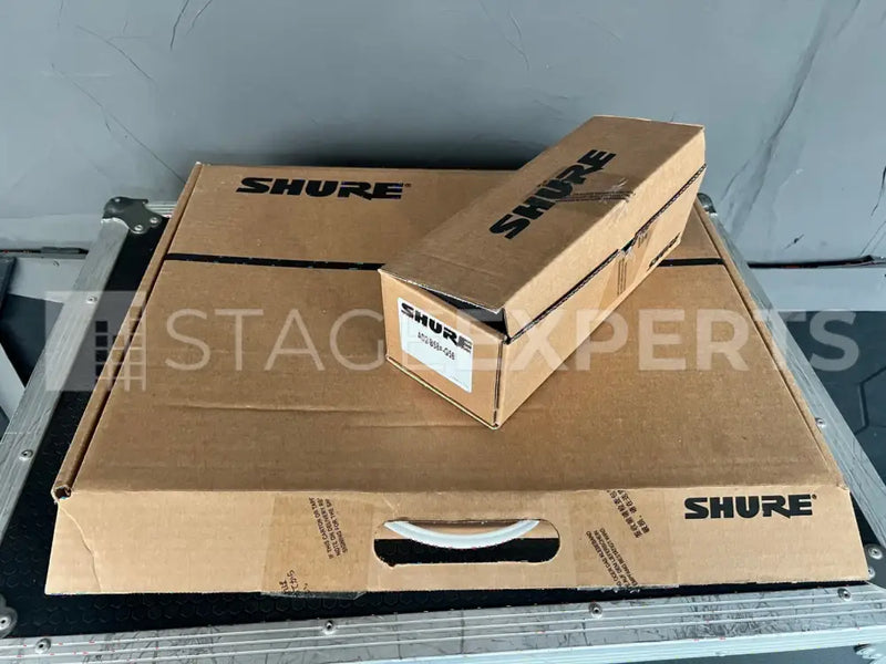 Shure Axient Digital AD4D with 2x AD2/Beta58 Wireless Set