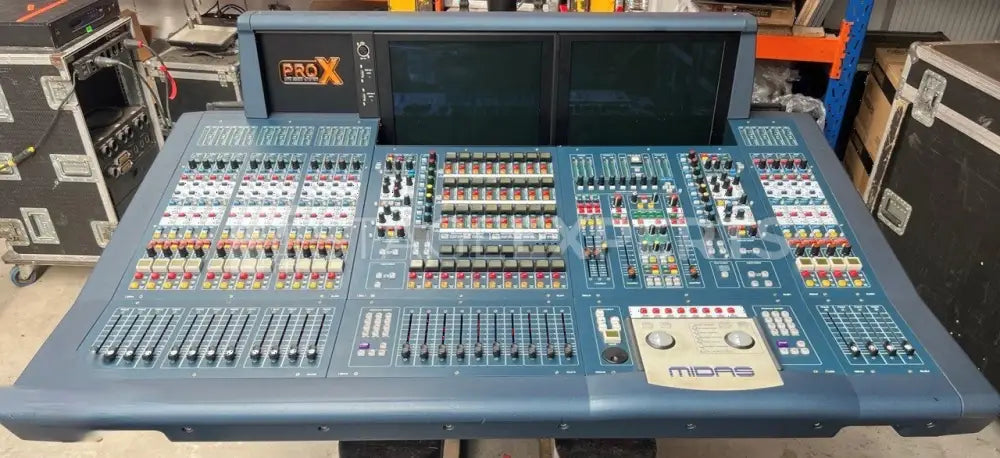 Midas PRO X + DL351 Set – Digital Console & Stagebox