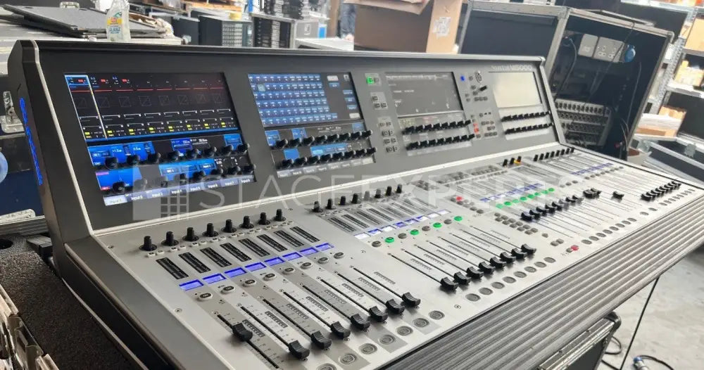 Soundcraft Vi5000 Set – Digital Console with Local Rack