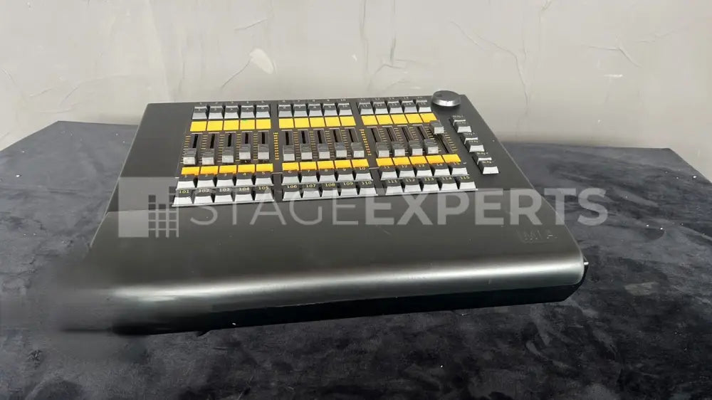 MA Lighting grandMA2 Fader Wing – Expand Playback Control